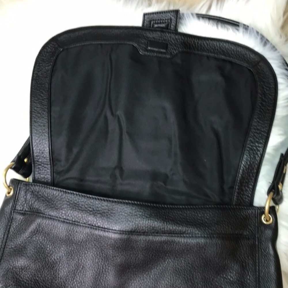Tahari Black Leather Gold Buckle Shoulder Bag - Picture 5 of 6